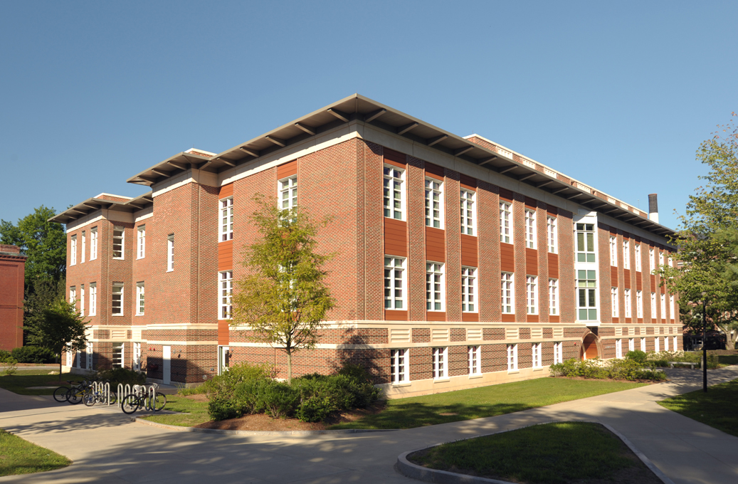 UNH DeMeritt Hall